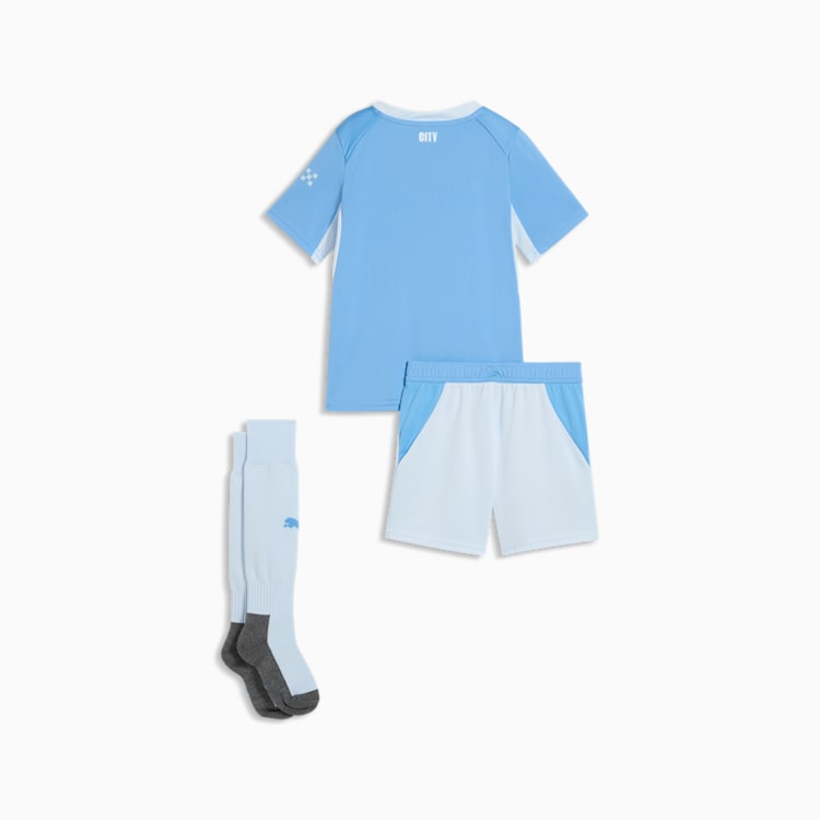 Puma Manchester City Home Minikit 2026-2027 compleet baby peuter tenue hemelsblauw shirt short kousen Kickoff Antwerpen de voetbalshop van Antwerpen