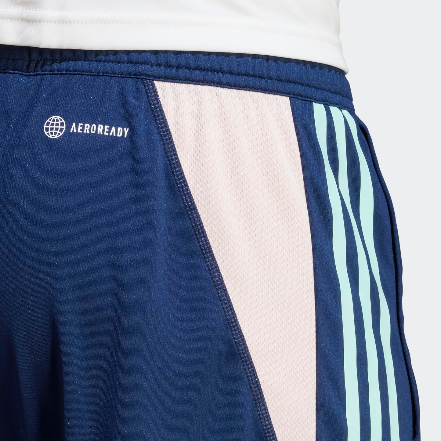 ADIDAS AJAX TRAINING SHORT 2023-2024 | Kickoff Antwerpen