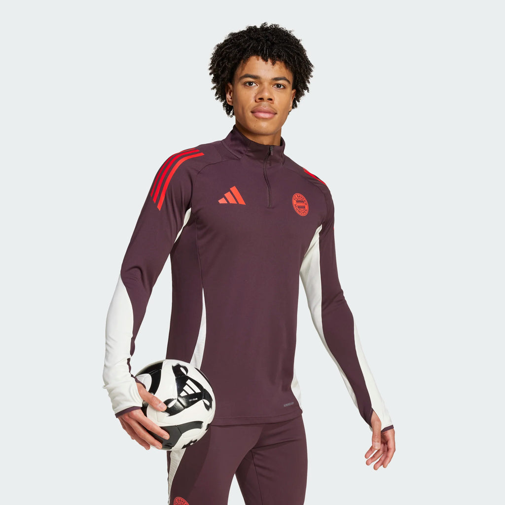 Adidas Fc Bayern München trainingspak 2024 2025 www.shopkickoff.com