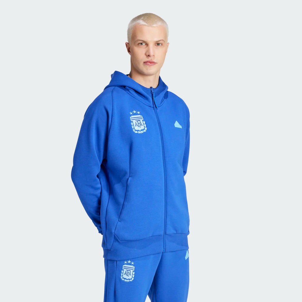 ADIDAS AFA ARGENTINIË TRAVEL HOODED TRAININGSPAK 2024-2026 www.shopkickoff.com