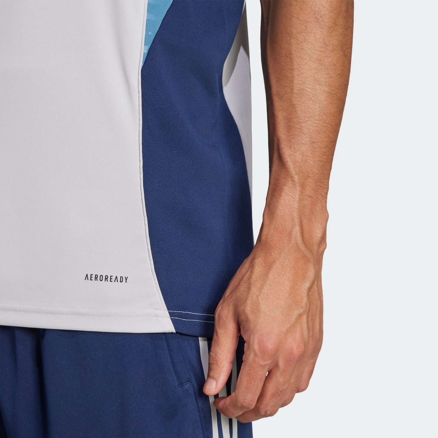 Adidas Arsenal Training Shirt 2025 2026 | Kickoff Antwerpen