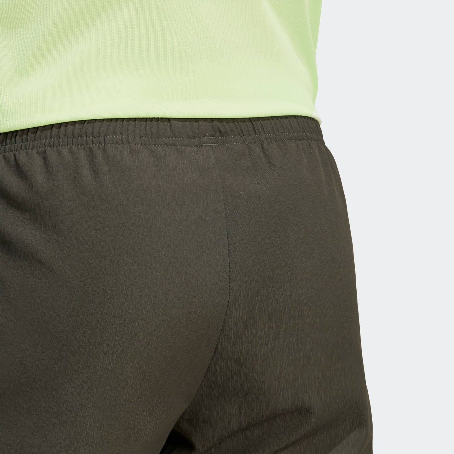 Adidas Real Madrid Presentation Pants 2025-2026 heren trainingsbroek groen officieel Real Madrid logo Kickoff Antwerpen voetbalshop.