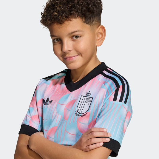 Witte Adidas Originals RBFA België Away Jersey voor kinderen (2026-2028) met Trefoil-logo en bondslogo, verkrijgbaar bij voetbalshop Kickoff Antwerpen.