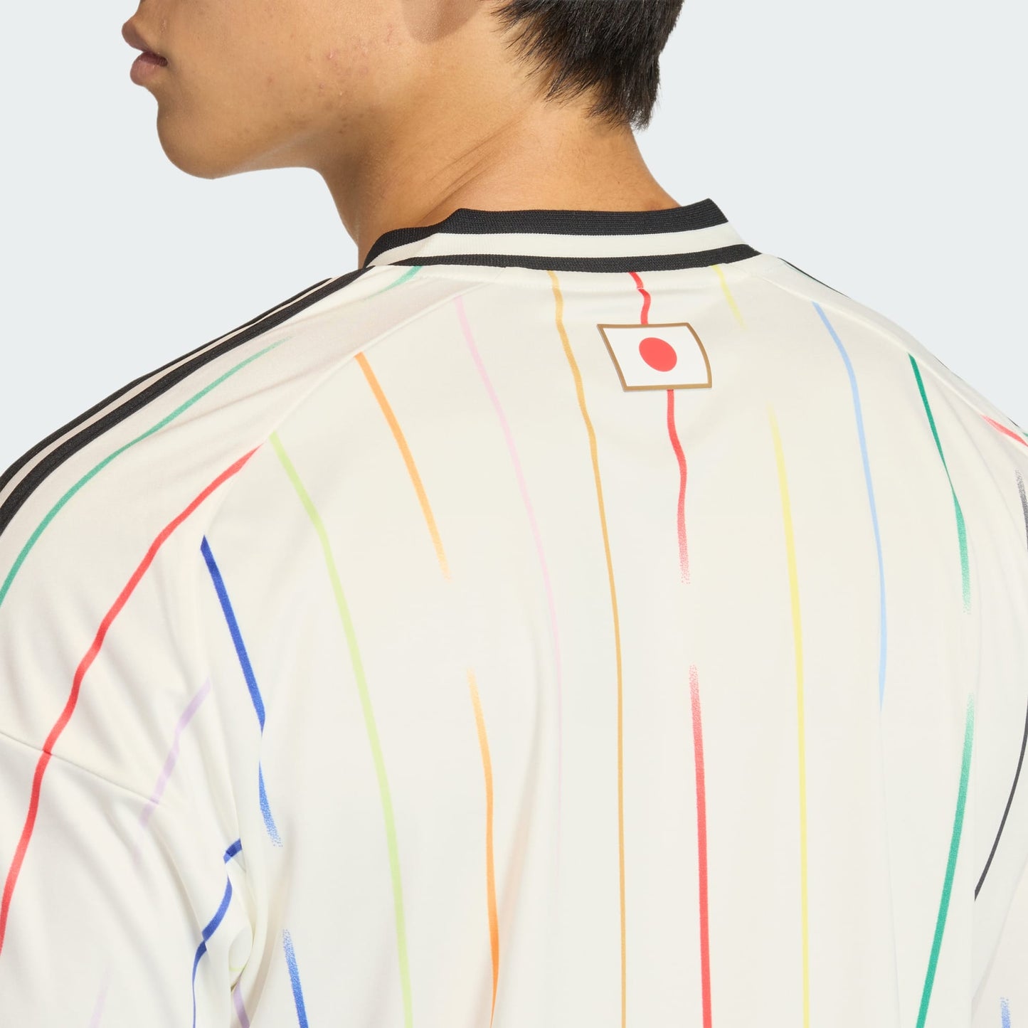 Adidas Originals JFA Japan Away Jersey 2026-2028 uitshirt met Trefoil-logo en Japanse bondbadge, verkrijgbaar bij voetbalshop Kickoff Antwerpen.