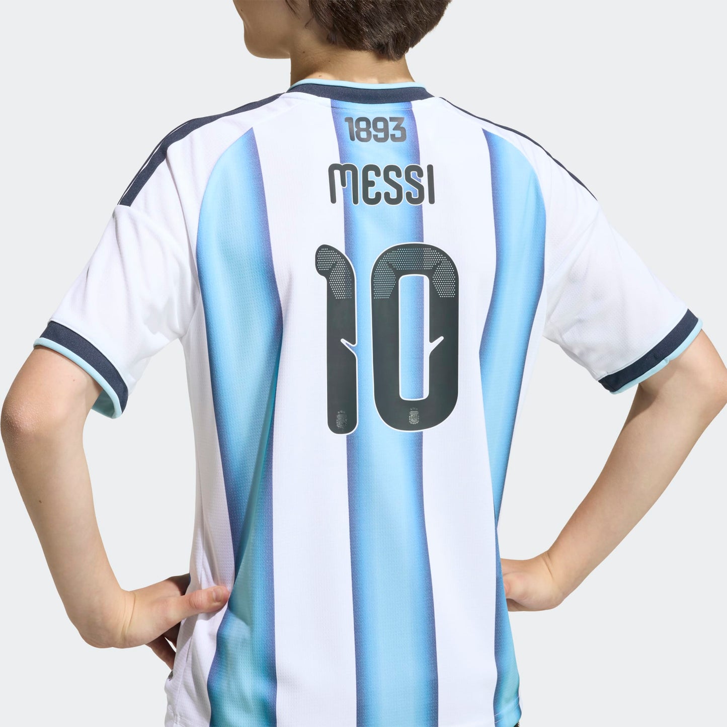 Adidas Argentinië thuisshirt 2026 kids met Messi rugnummer 10 bedrukking, gedragen tijdens WK 2026. kickoff antwerpen voetbalshop