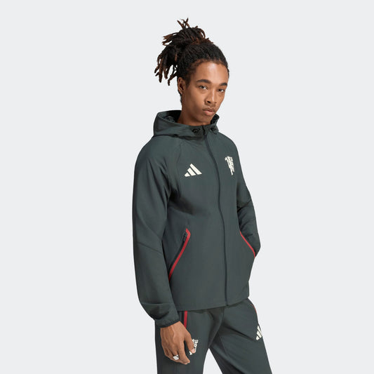 adidas Manchester United TT trainingspak 2026 2027 heren verkrijgbaar bij Kickoff Antwerpen de voetbalshop van Antwerpen