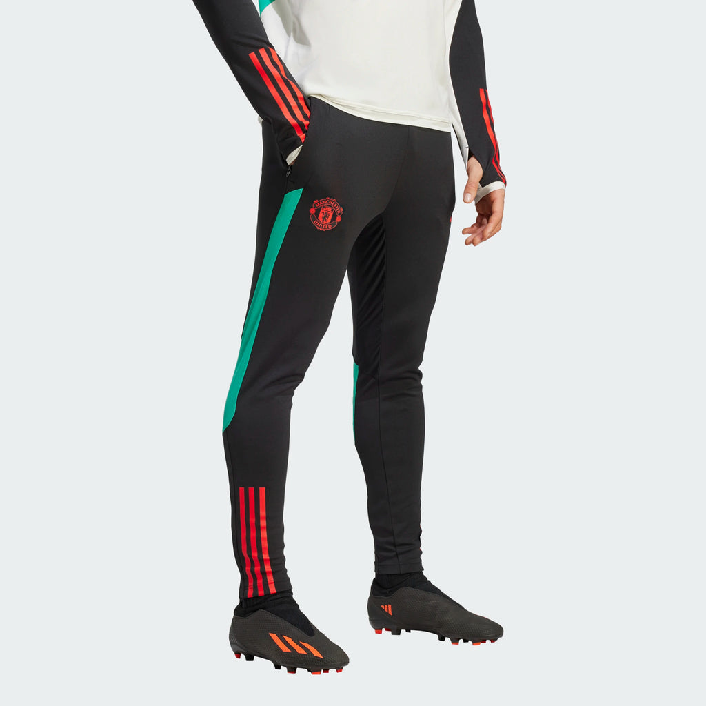 ADIDAS MANCHESTER UNITED TRAINING SUIT 2023-2024