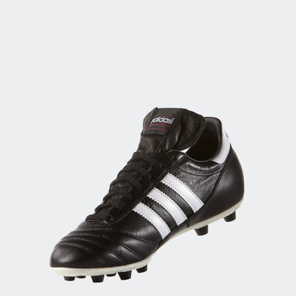 Adidas Copa Mundial voetbalschoenen zwart wit K-leer. Te koop bij Kickoff Antwerpen voetbalshop.