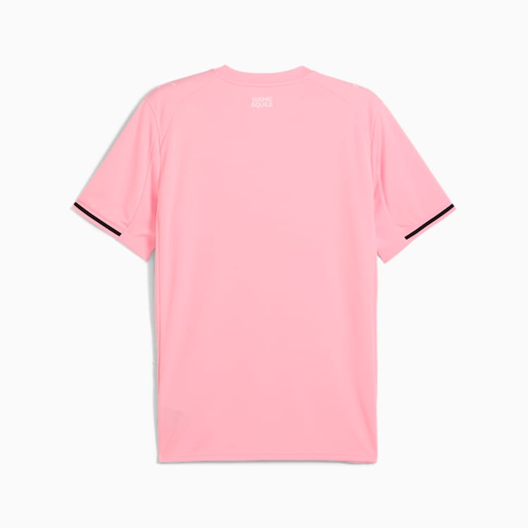 Puma Palermo Home Jersey 2025‑26 – all‑pink shirt met dryCELL‑technologie en monochrome badge, beschikbaar bij Kickoff Antwerpen.