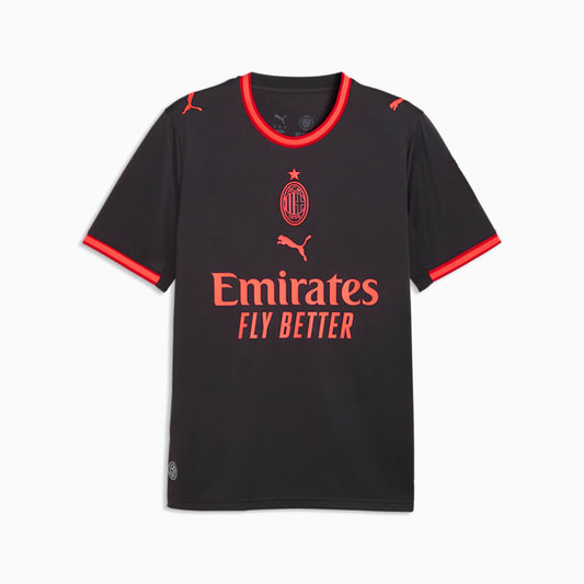 Puma AC Milan derdeshirt third kit 2026 2027 heren met officiële clubdetails op model Kickoff Antwerpen