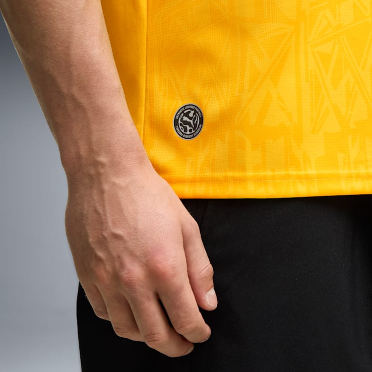 Geel-zwart Puma BVB Borussia Dortmund Home Jersey 2026/2027 thuisshirt met DryCELL-technologie, verkrijgbaar bij Kickoff Antwerpen de voetbalshop van Antwerpen.