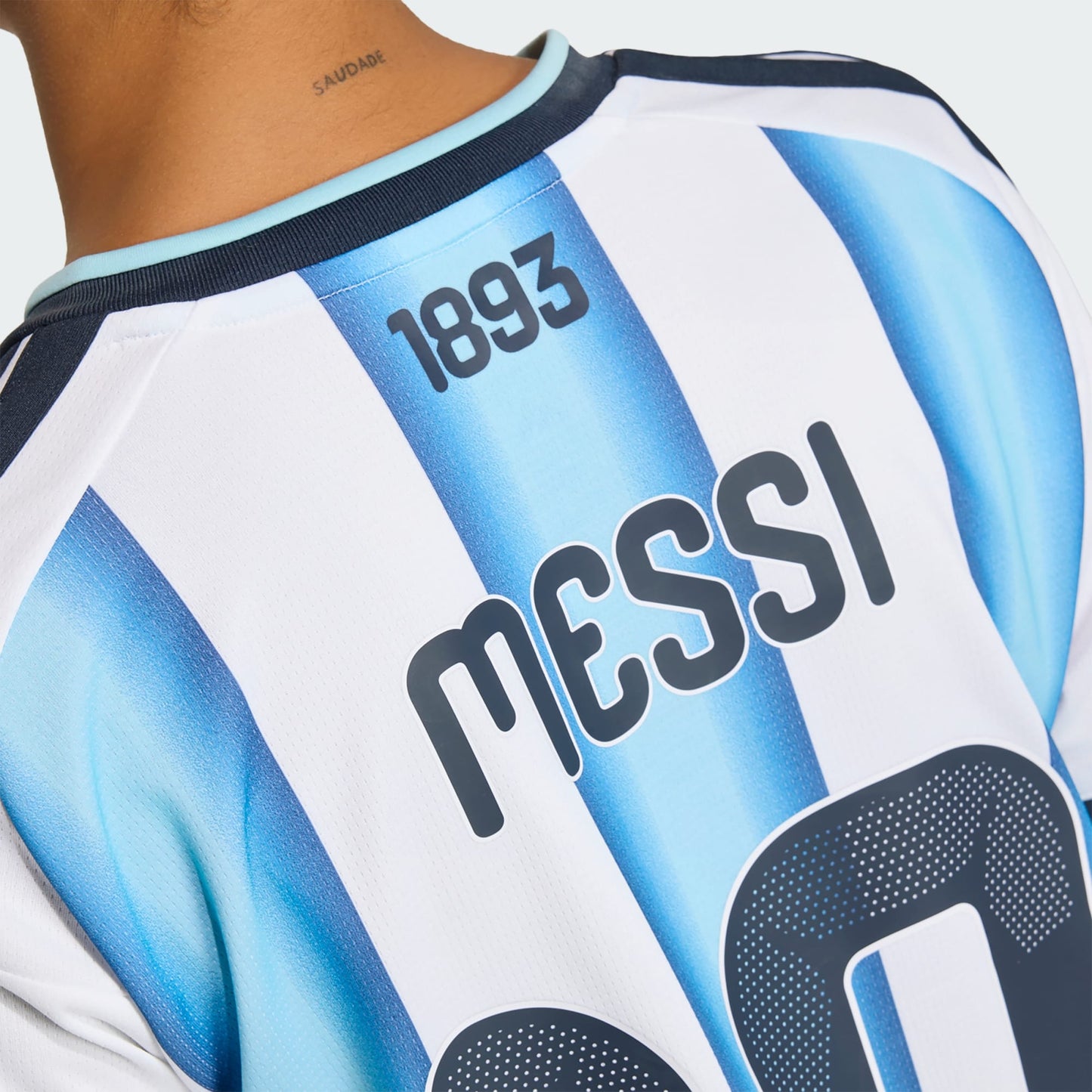 Adidas Argentinie thuisshirt dames met Messi 10 bedrukking, blauw-wit, WK 2026 voetbalcollectie, Kickoff Antwerpen voetbal webshop.