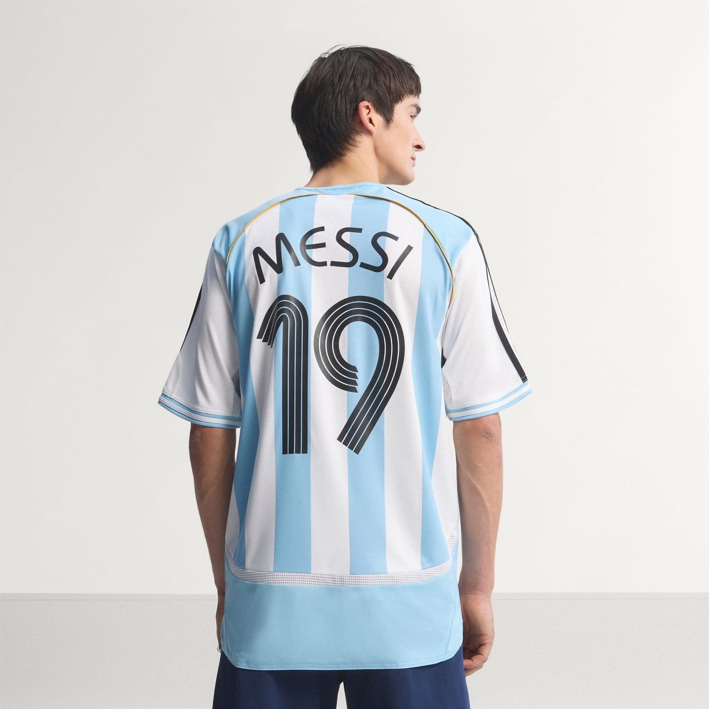 Adidas AFA Argentinie Messi Home Jersey 2006 Retro Football Shirt hemelsblauw wit officieel retro voetbalshirt heren Kickoff Antwerpen de voetbalshop van Antwerpen