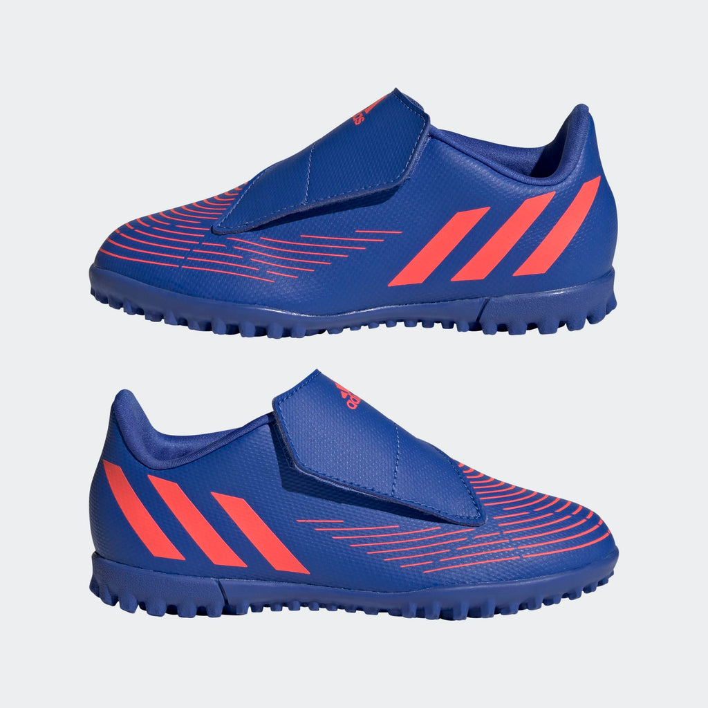 Zijaanzicht van de adidas PREDATOR EDGE.4 VEL TF JUNIOR met PREDATOR Ribs voor verbeterde balcontrole.