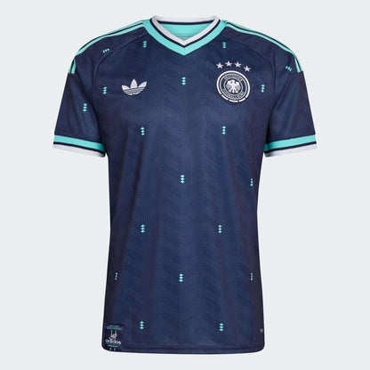 Adidas Originals DFB Duitsland Away Jersey 2026 uitshirt met Trefoil-logo en Duitse bondbadge, verkrijgbaar bij voetbalshop Kickoff Antwerpen.