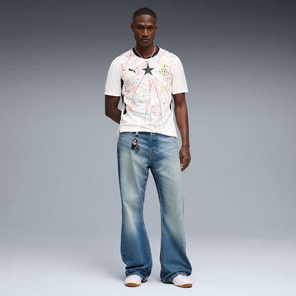 Wit Puma GFA Ghana Home Jersey 2026-2028 thuisshirt met zwarte ster en DryCELL-technologie, gratis verzending boven 79 euro via Kickoff Antwerpen de voetbalshop van Antwerpen.