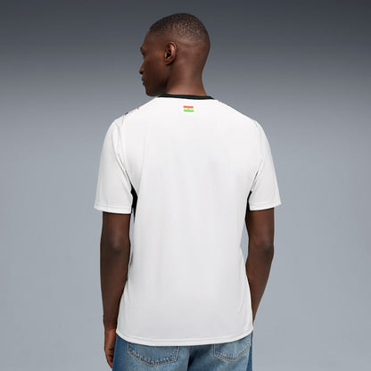Wit Puma GFA Ghana Home Jersey 2026-2028 thuisshirt met zwarte ster en DryCELL-technologie, gratis verzending boven 79 euro via Kickoff Antwerpen de voetbalshop van Antwerpen.