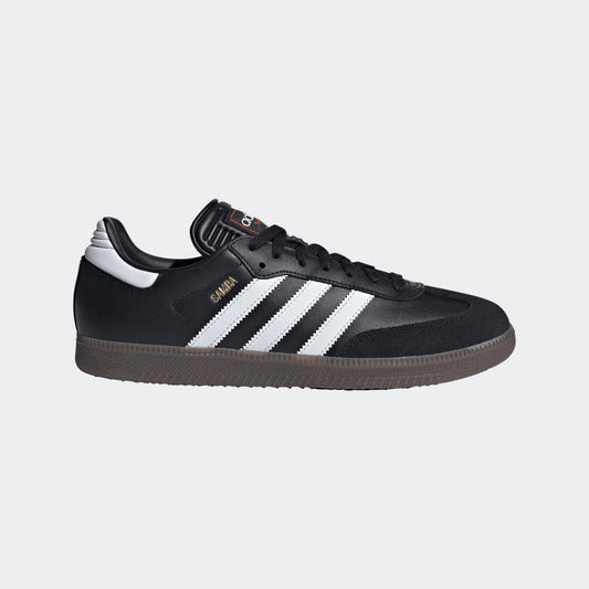 Adidas Samba schoen voor zaalvoetbal en lifestyle – zwart met iconische 3-strepen, beschikbaar bij Kickoff Antwerpen