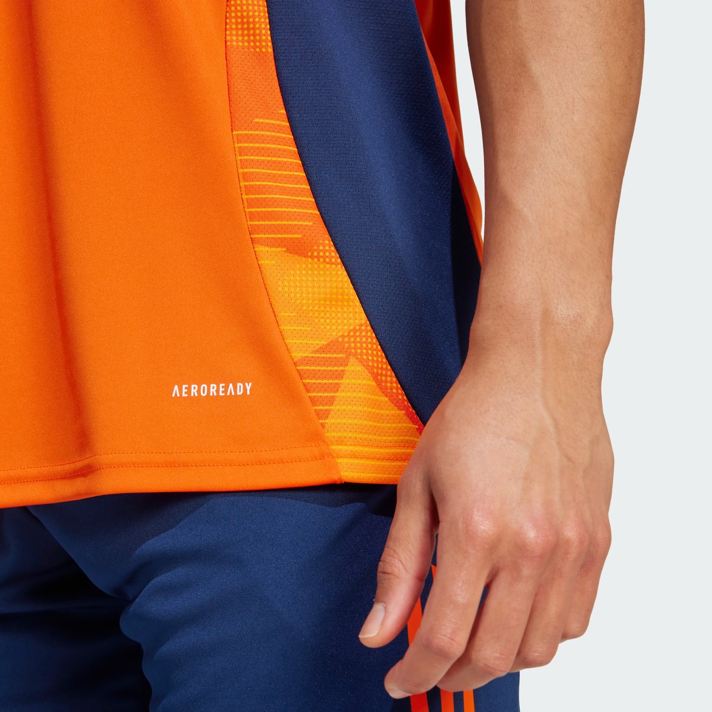 ADIDAS JUVENTUS  TRAINING JERSEY 2024-2025