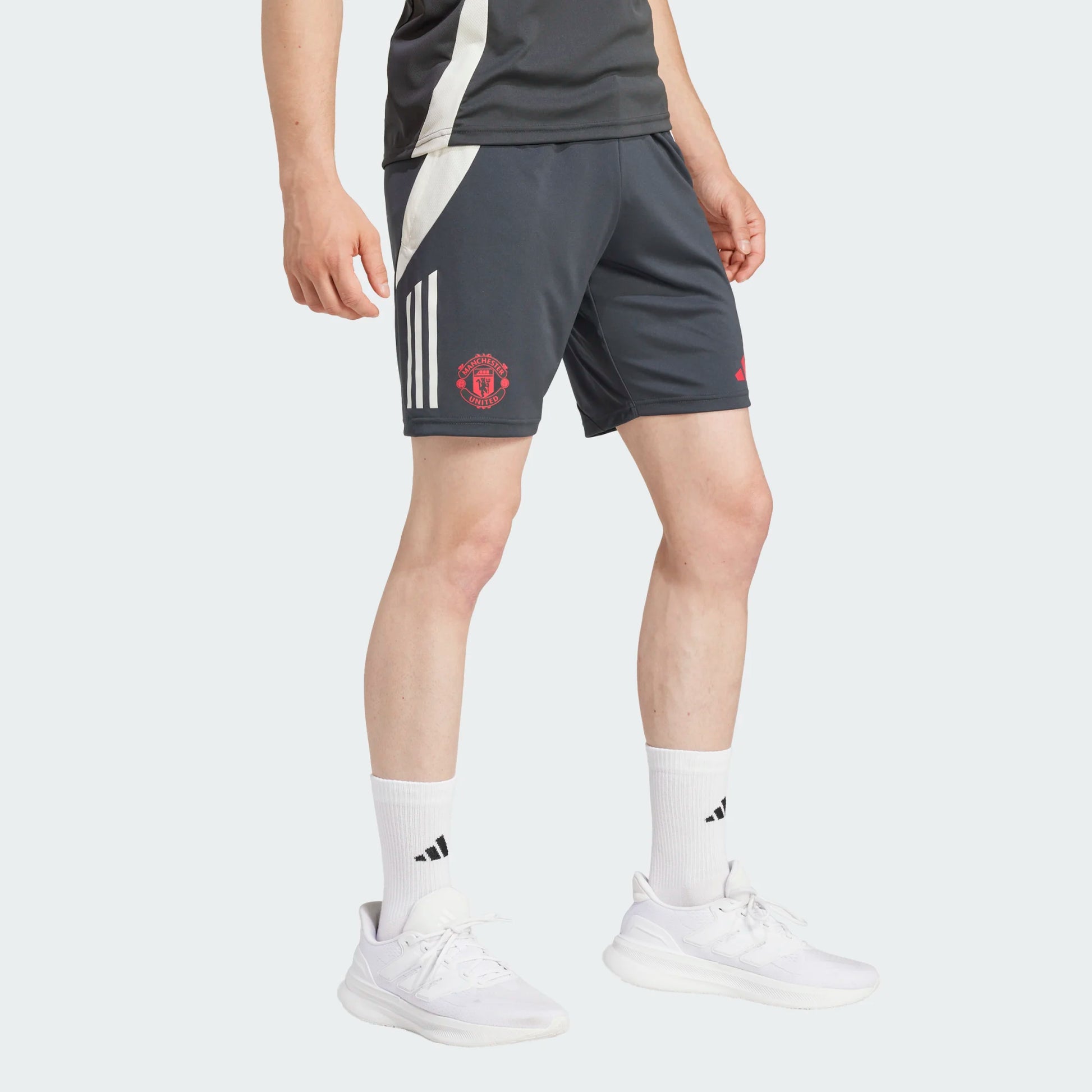 Adidas Manchester United Eu. Training Short 2024 2025 | Kickoff Antwerpen