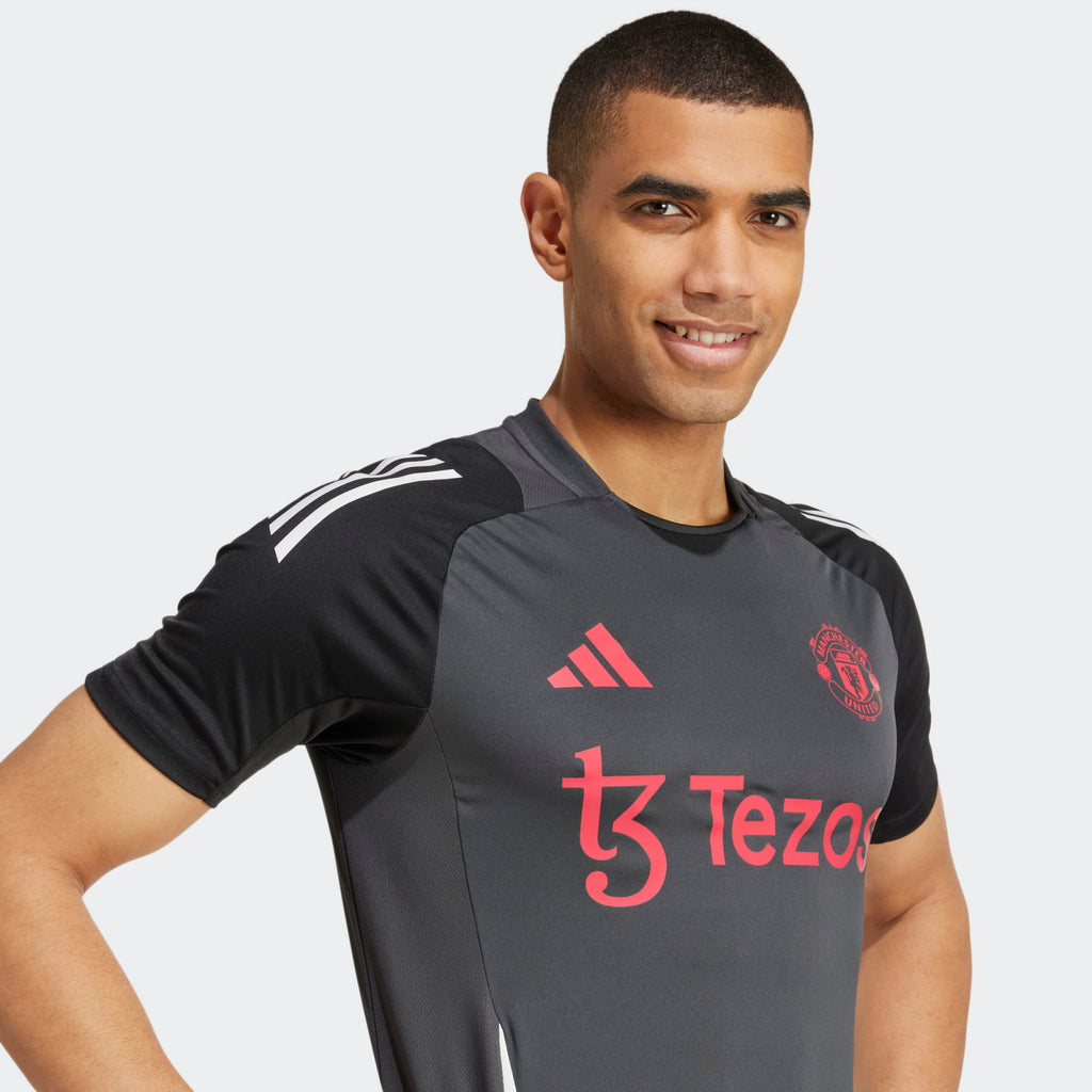 ADIDAS MANCHESTER UNITED EU. TRAINING JERSEY 2024-2025