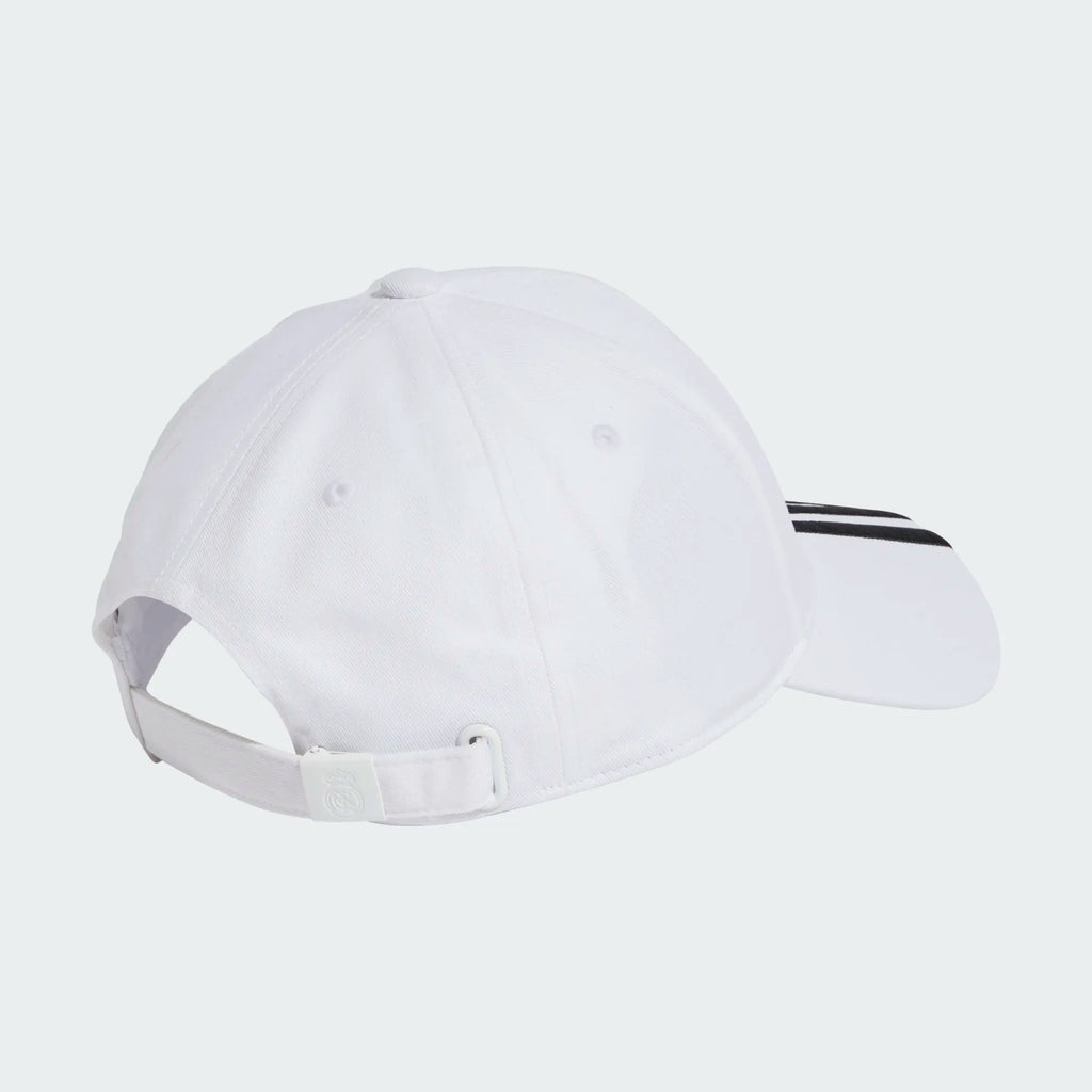 Officiële Adidas Real Madrid BB Cap met geborduurd Real Madrid-logo, beschikbaar bij Kickoff Antwerpen.