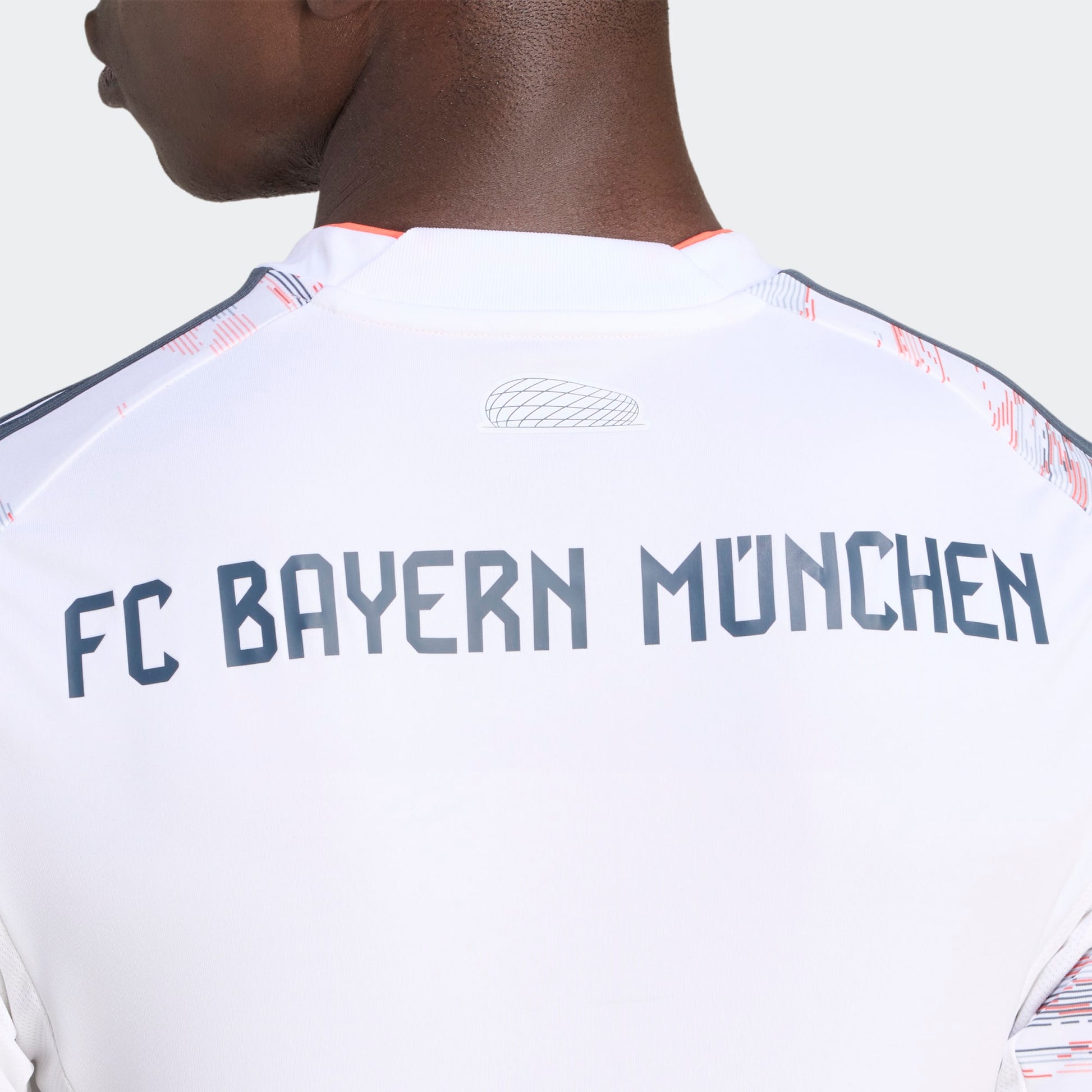 Adidas FC Bayern München Away Jersey 2025-2026 | Kickoff Antwerpen