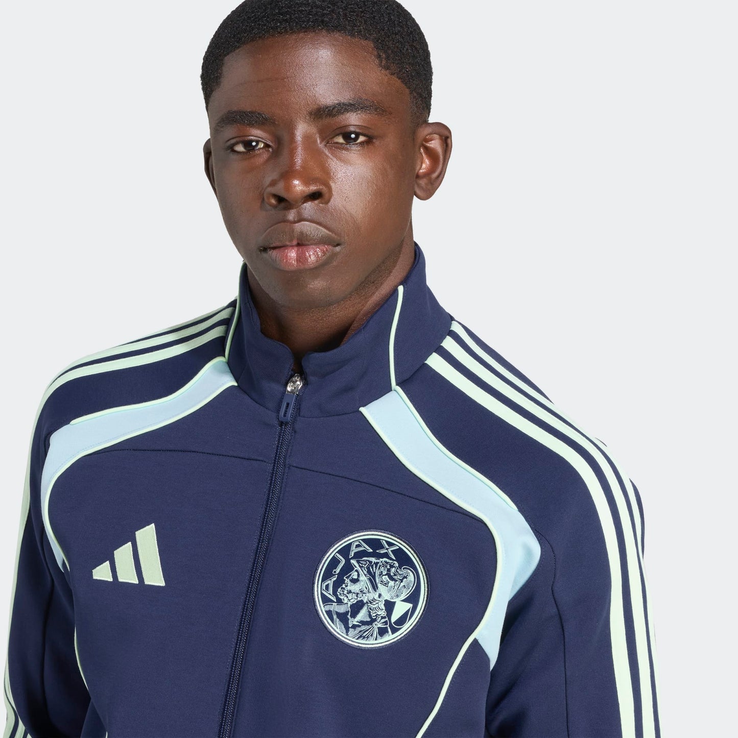 Adidas Ajax Amsterdam Ubp Trainingspak 2025-2026 | Kickoff Antwerpen