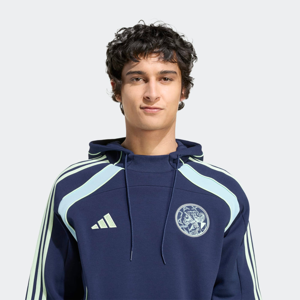 Adidas Ajax Amsterdam UBP Hoody 2025/2026 – officiële Ajax hoodie beschikbaar bij Kickoff Antwerpen.