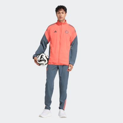 Adidas FC Bayern München Presentatiepak 2025-2026 | Kickoff Antwerpen