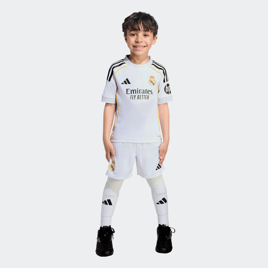 ADIDAS REAL MADRID HOME MINI KIT 2025-2026-verkrijgbaar bij Kickoff Antwerpen-voetbalwinkel