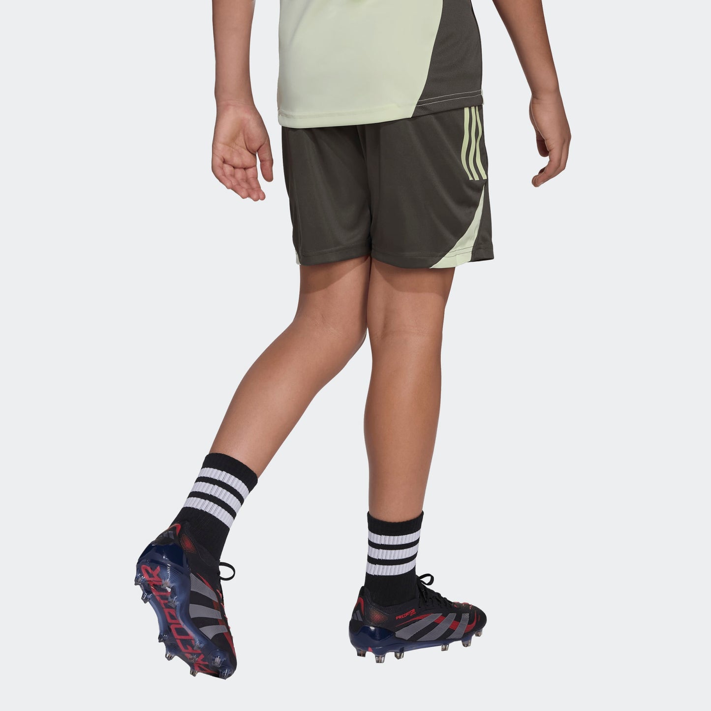 Adidas Real Madrid Training Short voor Kids | Kickoff Antwerpen
