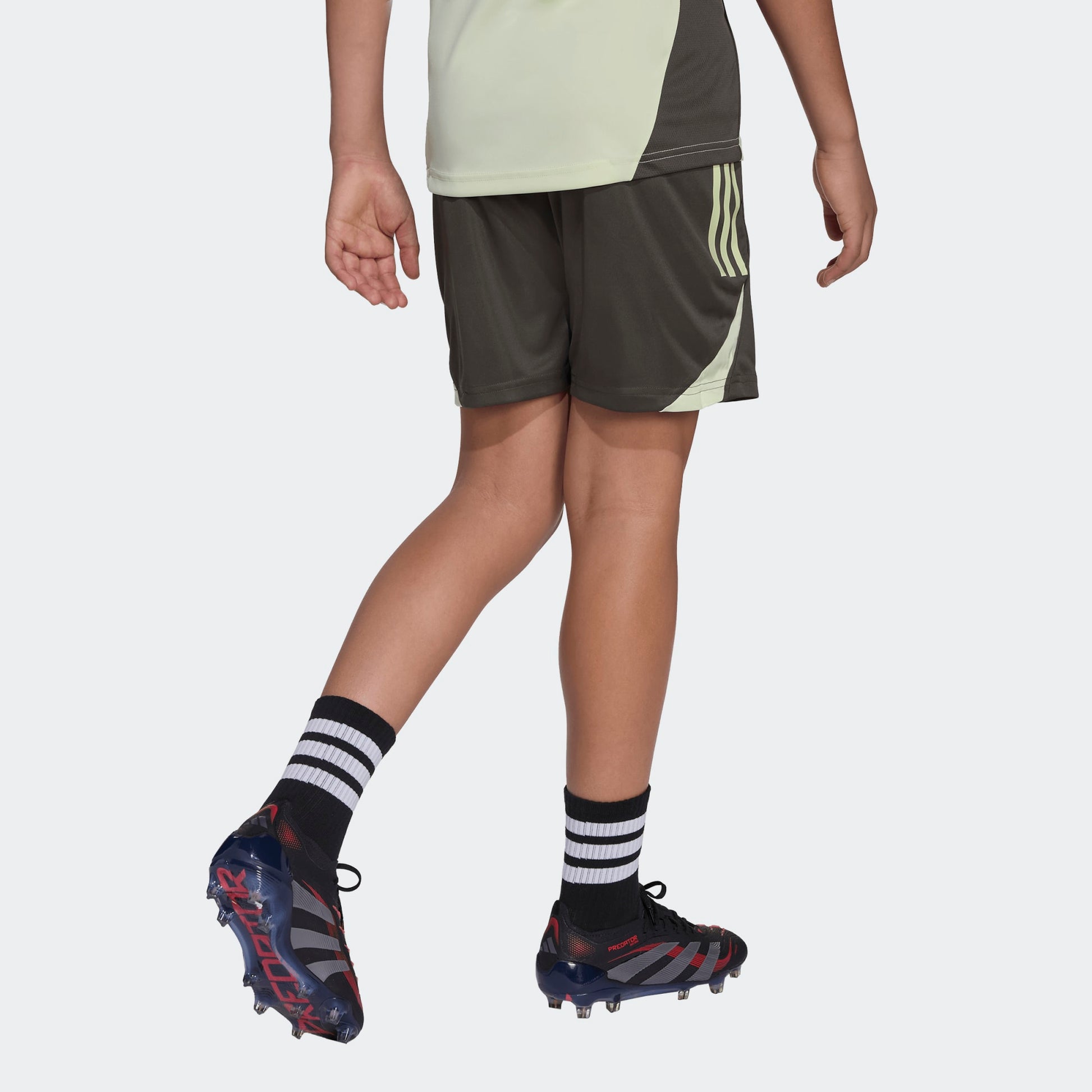 Adidas Real Madrid Training Short voor Kids | Kickoff Antwerpen