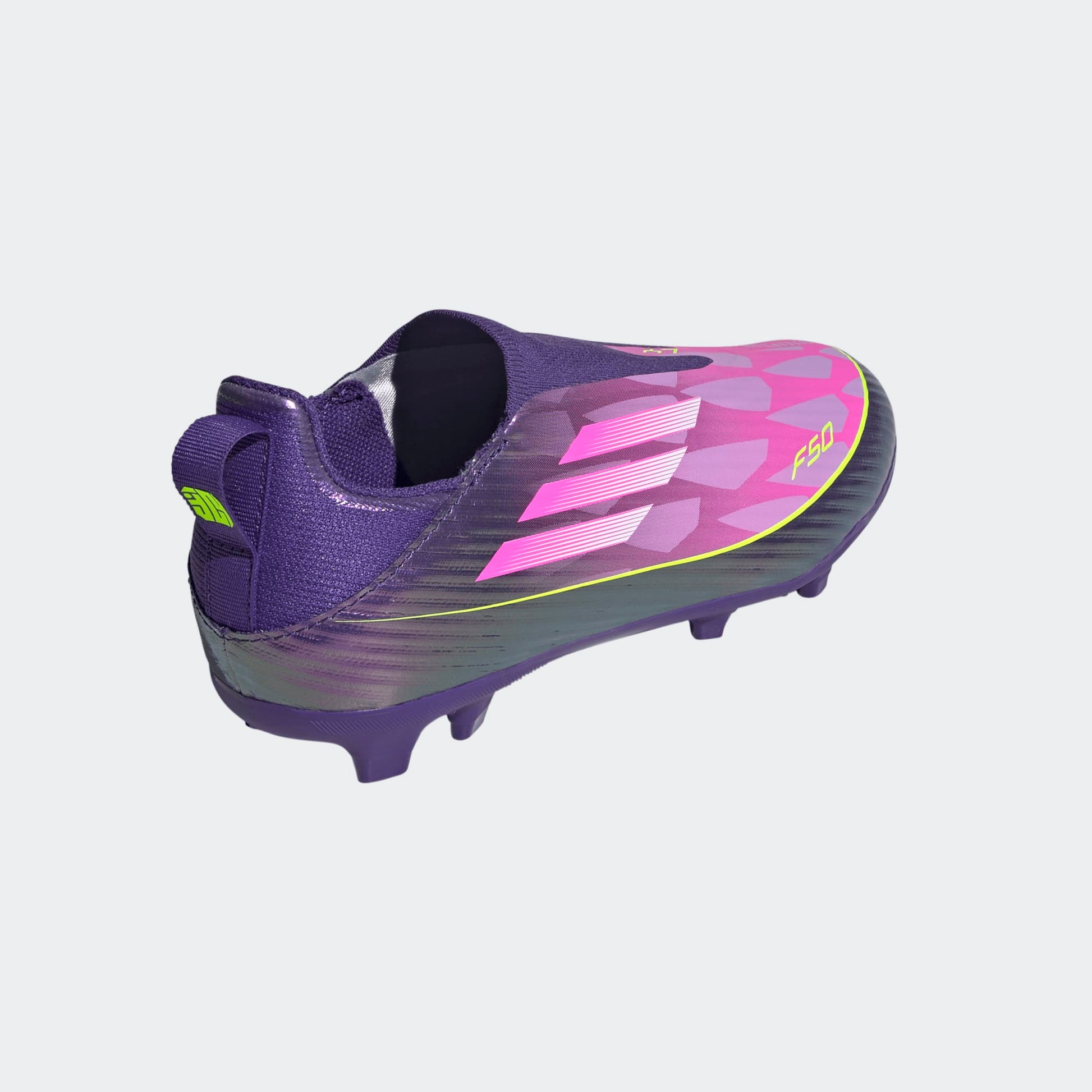 adidas F50 LEAGUE LL FG/MG JUNIOR voetbalschoenen (Lamine Yamal), paars-roze, veterloos. Te koop bij voetbalshop Kickoff Antwerpen.
