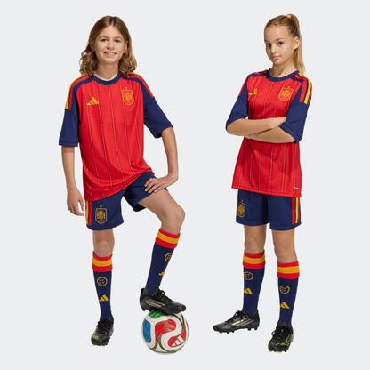 Adidas RFEF Spanje Home short voor kids Climacool  blauw rood met geel strepen en logo WK 2026 collectie Kickoff Antwerpen voetbalshop