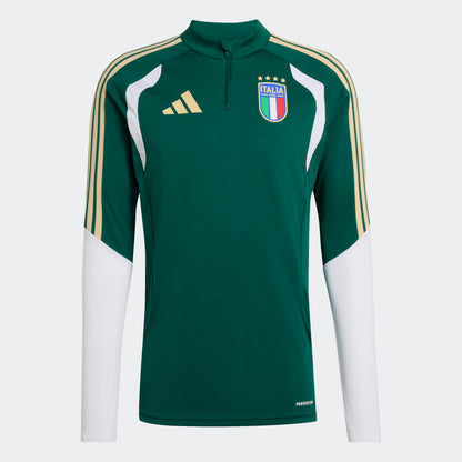 Adidas FIGC Italia training Top groen met goud 3-Stripes en Italiaanse voetbalbond (FIGC) badge. Beschikbaar bij voetbalshop Kickoff Antwerpen.