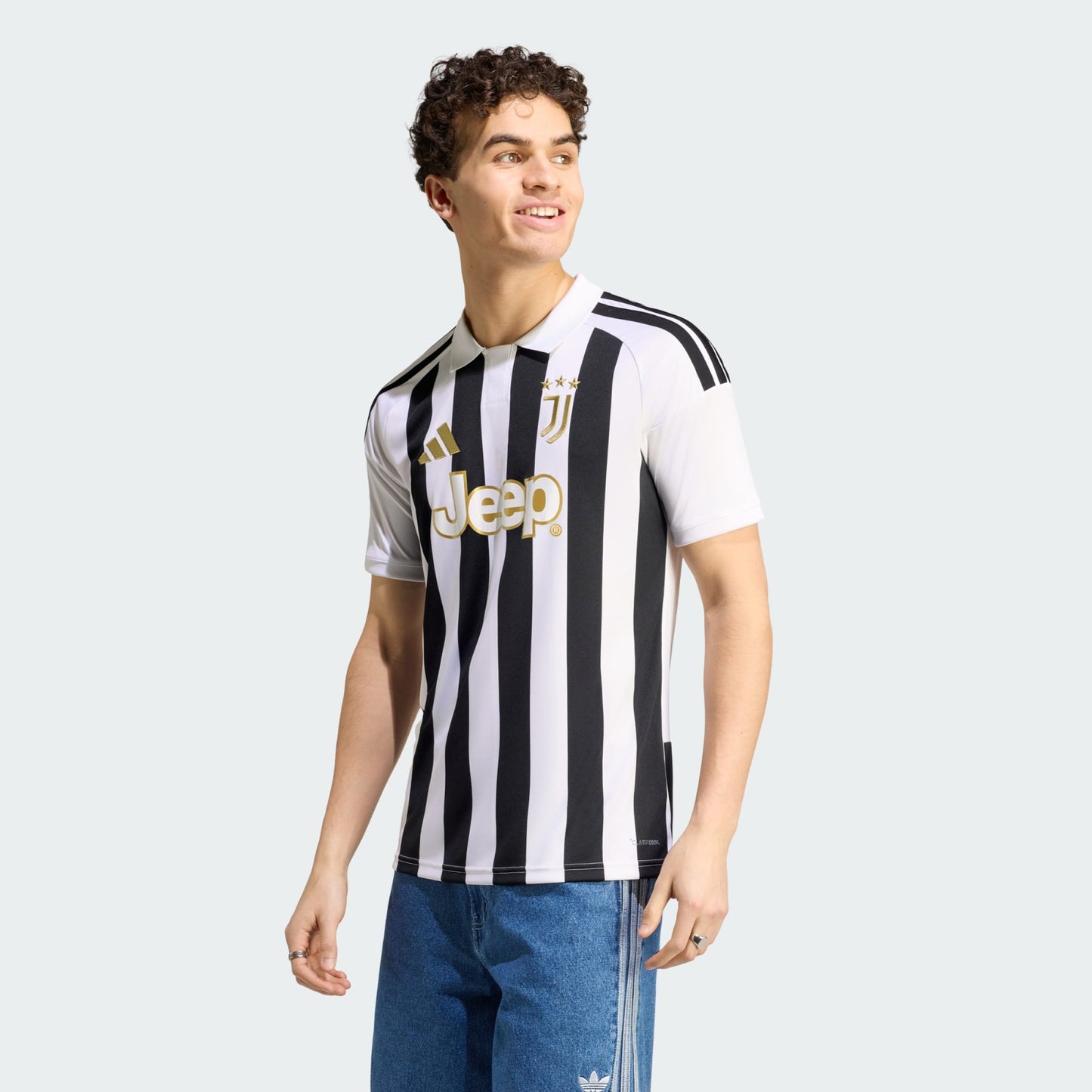 Adidas Juventus Home Kit 2026-2027 compleet thuistenue zwart wit goud shirt  Kickoff Antwerpen de voetbalshop van Antwerpen