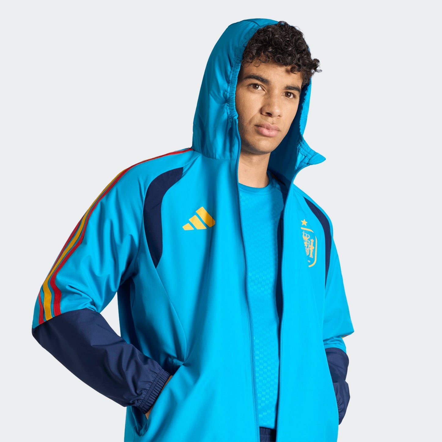 Adidas Spanje RFEF All-Weather Regenjas – WK 2026 Collectie – Kickoff Antwerpen