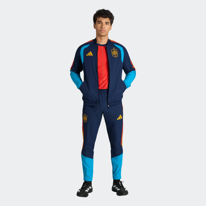 Adidas RFEF Presentatie Broek 2025/2026 – Heren – Donkerblauw – rood geel Kickoff Antwerpen voetbalshop 