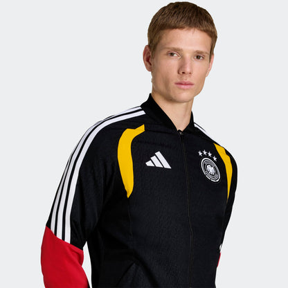 Adidas DFB Duitsland Presentation Jacket WK 2026 collectie, gedragen door spelers, exclusief Kickoff Antwerpen voetbalshop