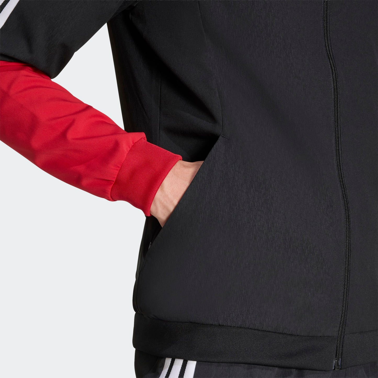 Adidas DFB Duitsland Presentation Jacket WK 2026 collectie, gedragen door spelers, exclusief Kickoff Antwerpen voetbalshop