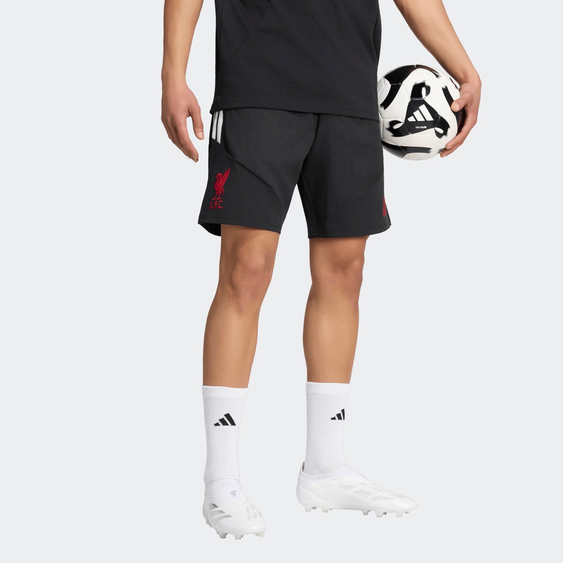 Adidas Liverpool DT Short 2026-2027 korte trainingsbroek heren zwart Kickoff Antwerpen de voetbalshop van Antwerpen