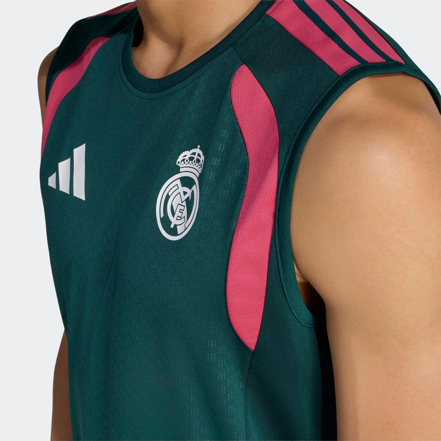 Adidas Real Madrid Training SL Jersey mouwloos trainingsshirt heren Kickoff Antwerpen de voetbalshop van Antwerpen
