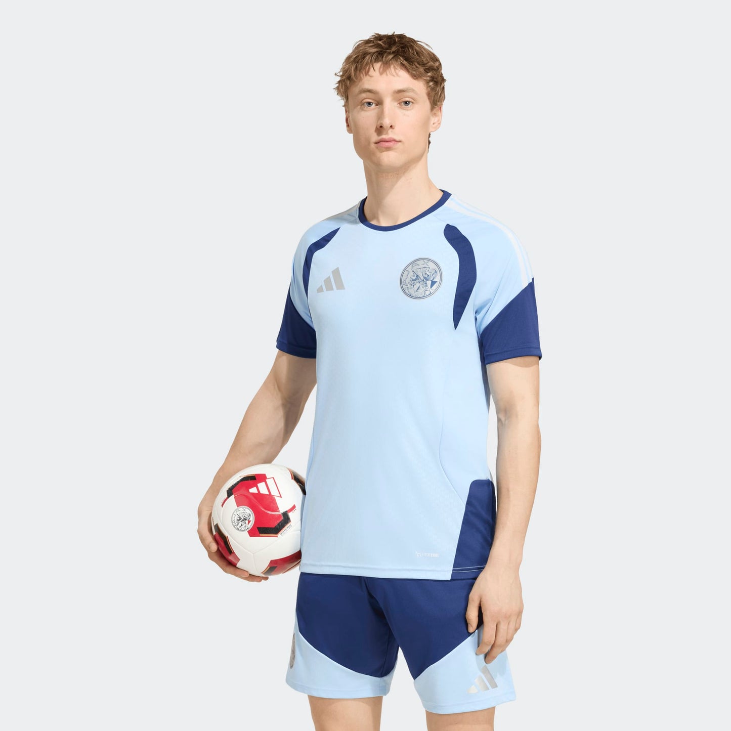 Adidas Ajax Amsterdam Training Jersey met Climacool technologie blauw donkerblauw heren trainingsshirt Kickoff Antwerpen de voetbalshop van Antwerpen