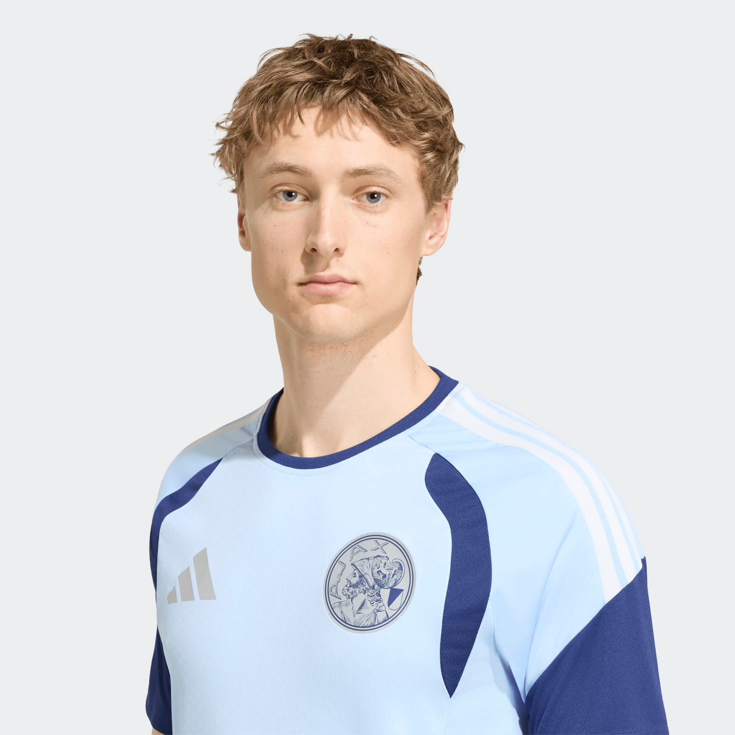 Adidas Ajax Amsterdam Training Jersey met Climacool technologie blauw donkerblauw heren trainingsshirt Kickoff Antwerpen de voetbalshop van Antwerpen
