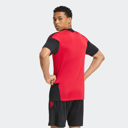 Adidas Manchester United Training Jersey 2026-2027 officieel trainingsshirt heren Kickoff Antwerpen de voetbalshop van Antwerpen