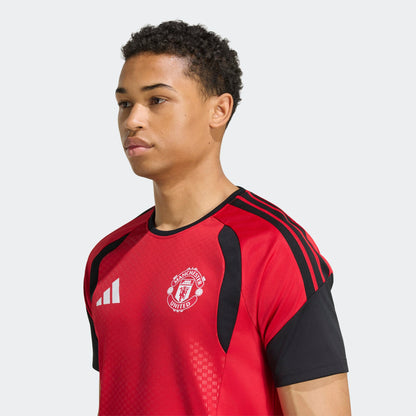 Adidas Manchester United Training Jersey 2026-2027 officieel trainingsshirt heren Kickoff Antwerpen de voetbalshop van Antwerpen