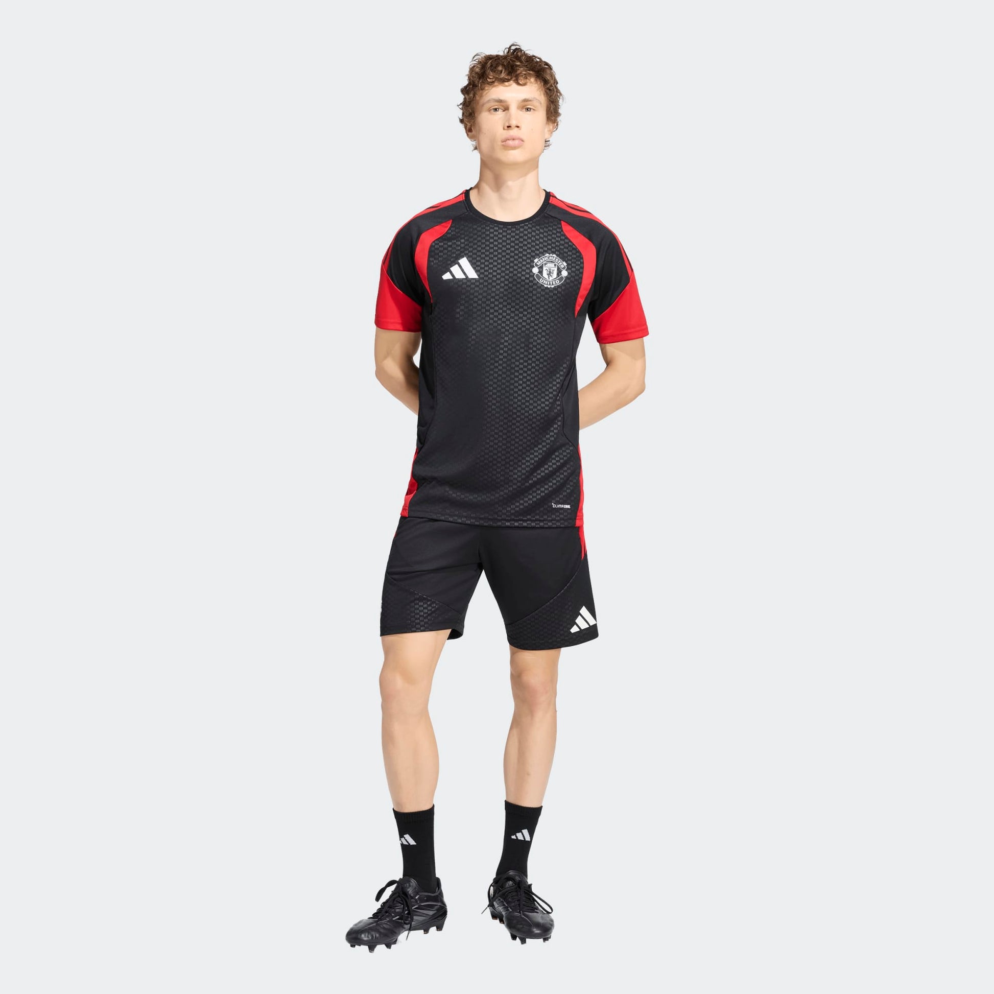 Adidas Manchester United Training Jersey 2026-2027 officieel zwart trainingsshirt heren Kickoff Antwerpen de voetbalshop van Antwerpen