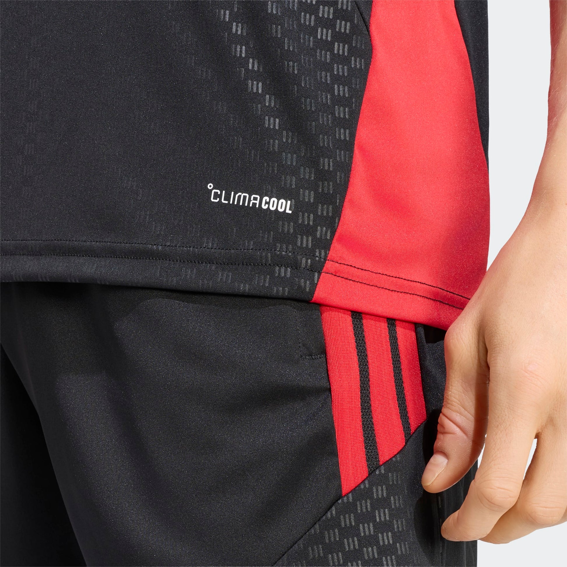 Adidas Manchester United Training Jersey 2026-2027 officieel zwart trainingsshirt heren Kickoff Antwerpen de voetbalshop van Antwerpen