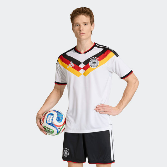Adidas DFB Duitsland Thuis Jersey WK 2026 Amerika Canada Mexico, wit met zwart-goud details, officiële voetbalshirt, Kickoff Antwerpen.voetbalshop